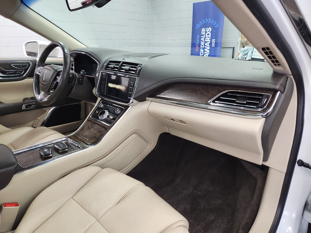 Lincoln Continental  2017