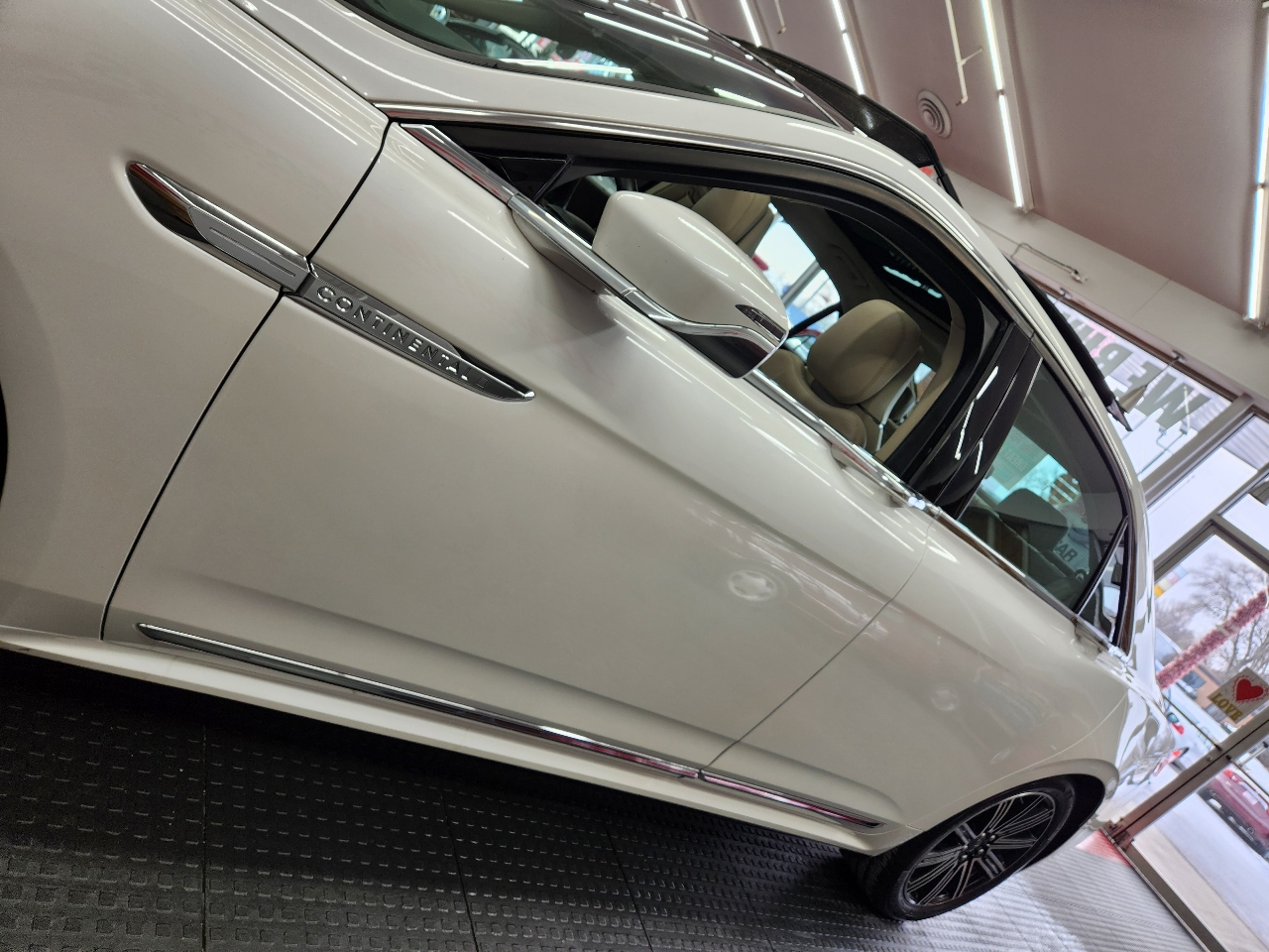 Lincoln Continental  2017