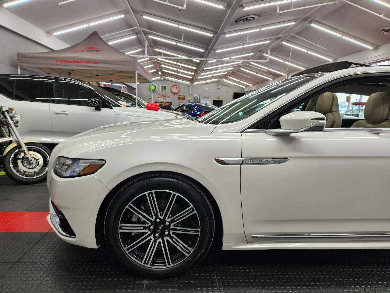 Lincoln Continental  2017