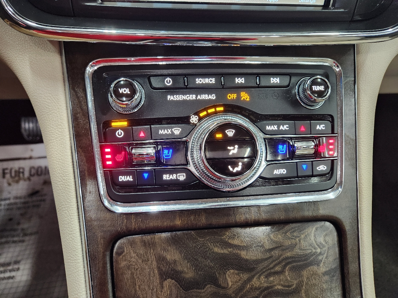 Lincoln Continental  2017