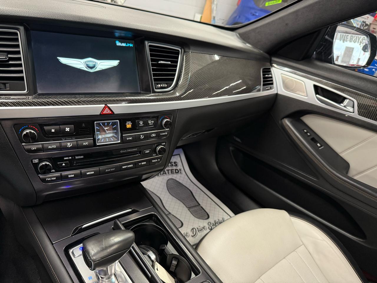 Genesis G80  2018