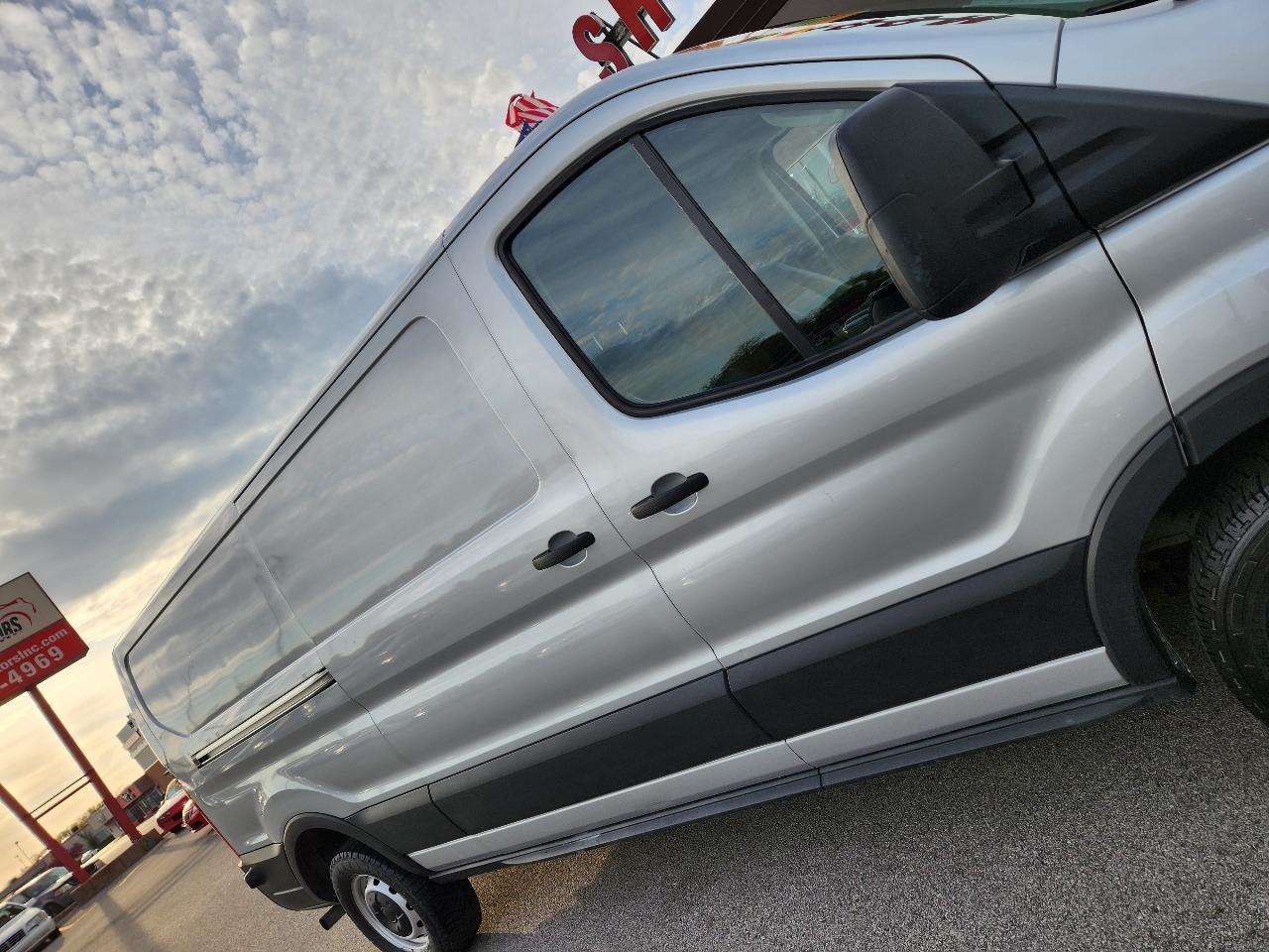 Ford Transit  2020