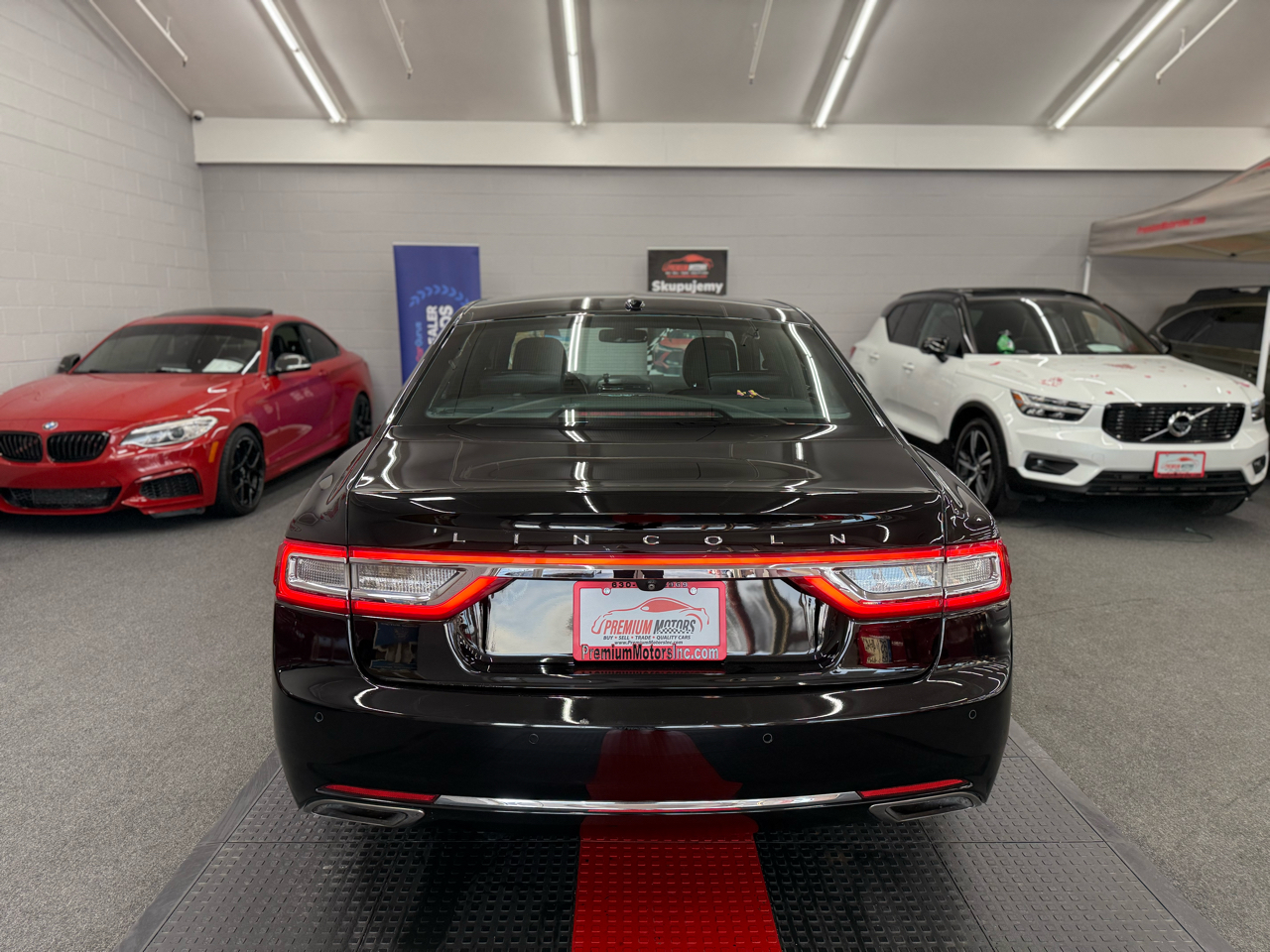 Lincoln Continental Livery 2017