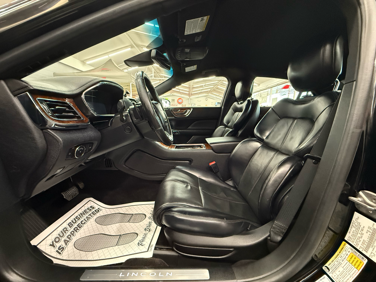 Lincoln Continental Livery 2017