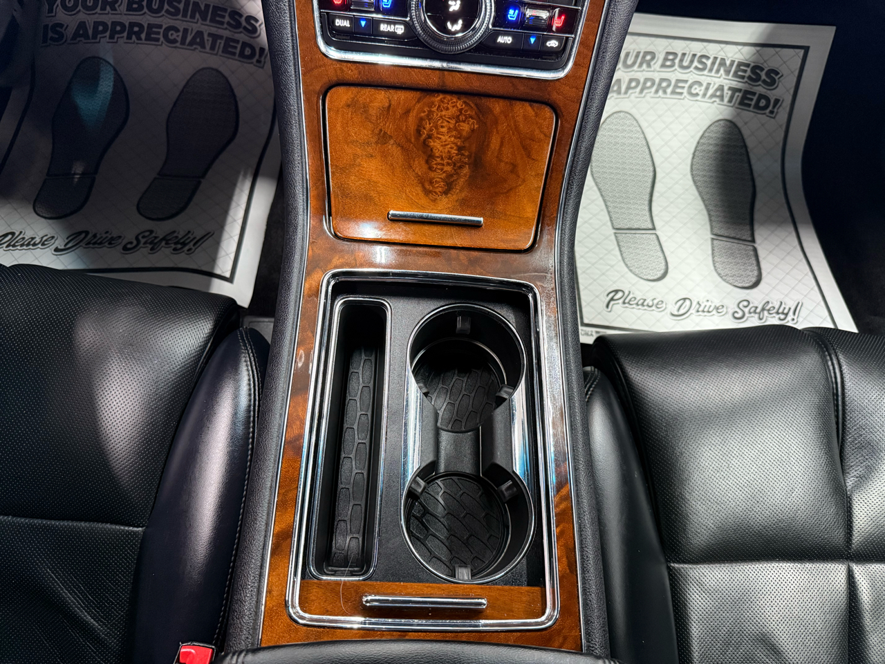 Lincoln Continental Livery 2017