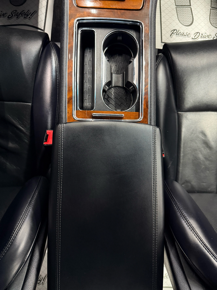 Lincoln Continental Livery 2017