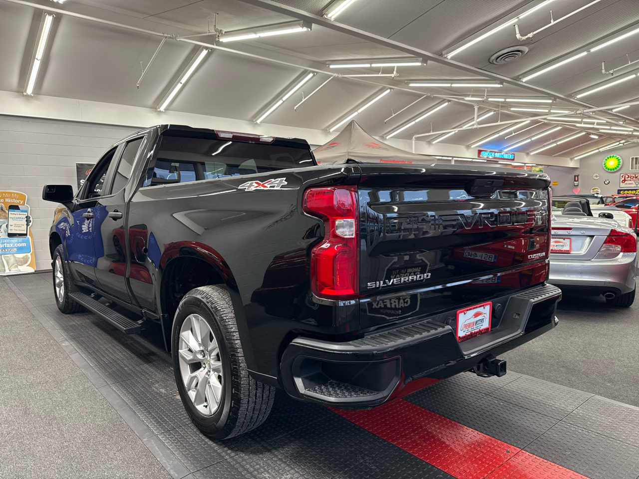 Chevrolet Silverado 1500 Custom 2021