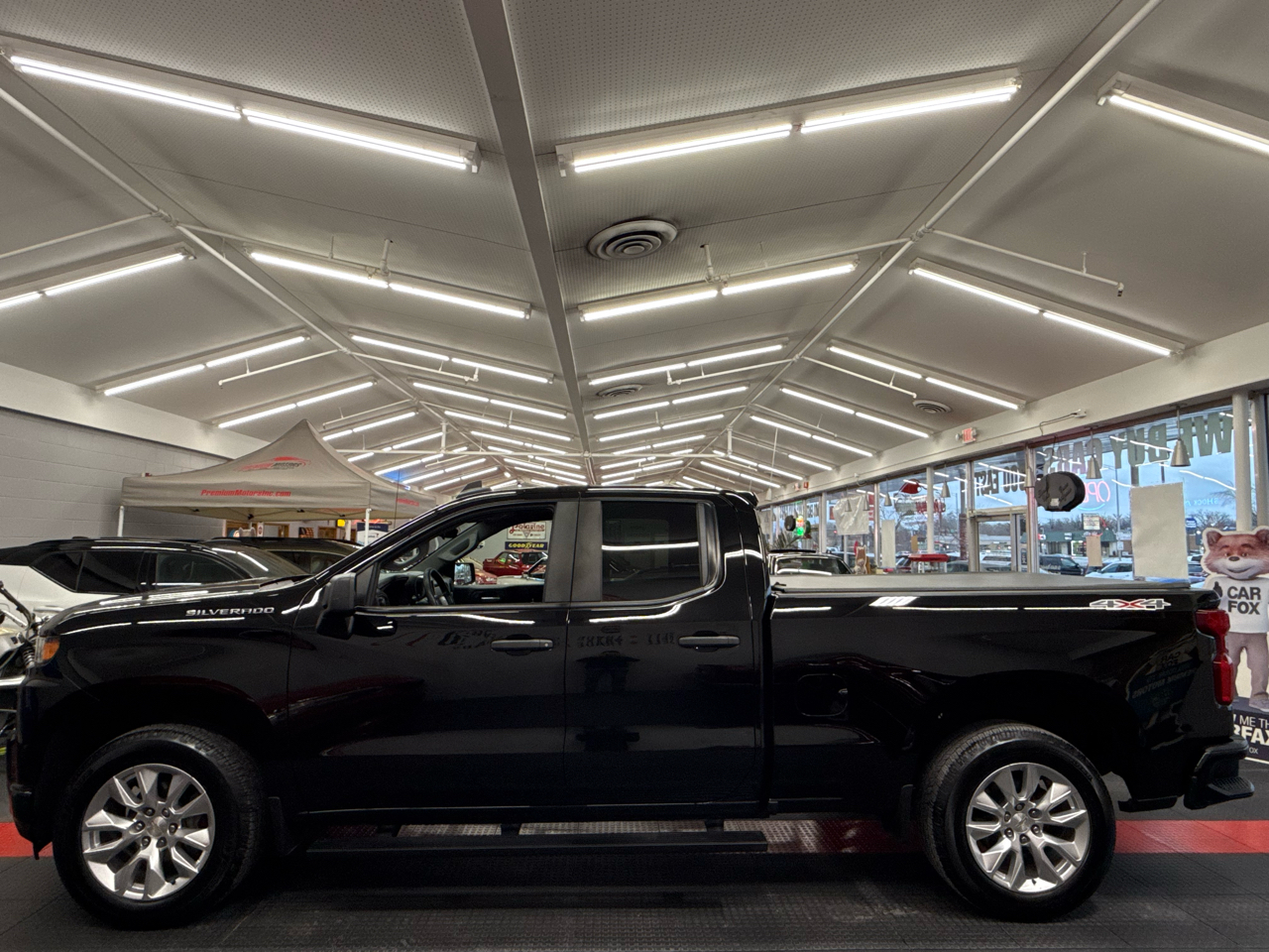 Chevrolet Silverado 1500 Custom 2021