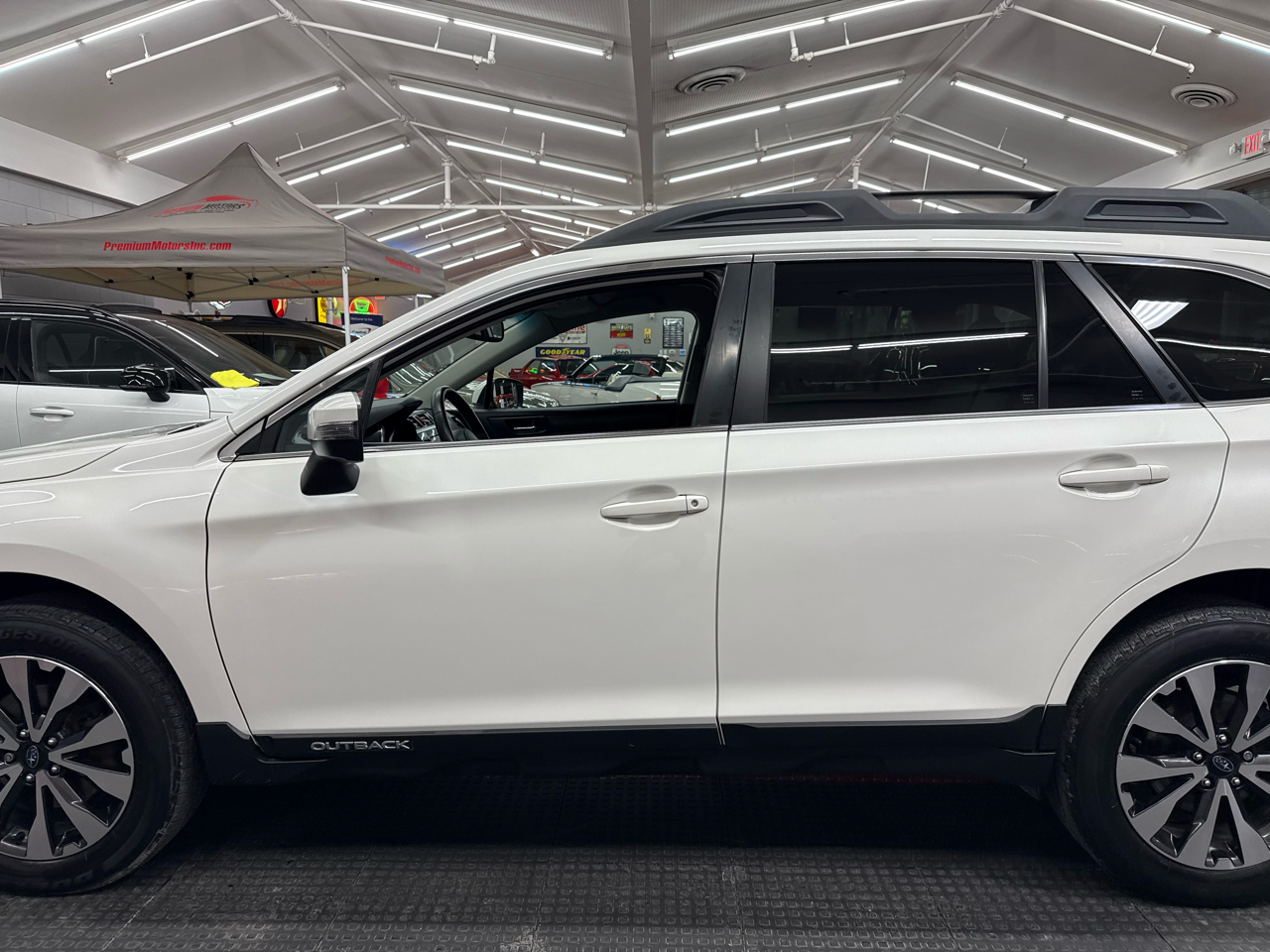 Subaru Outback 2.5i Limited 2015