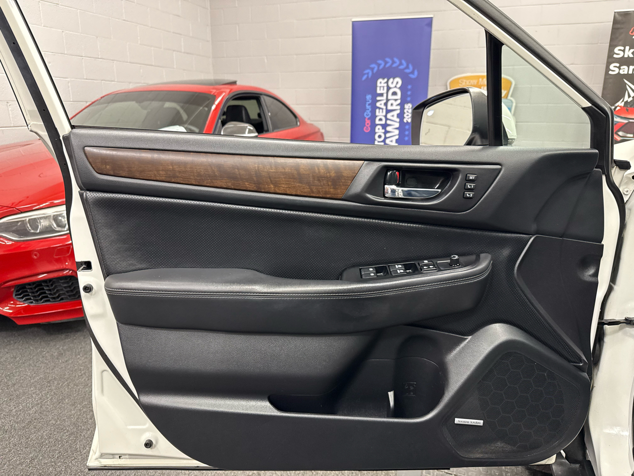 Subaru Outback 2.5i Limited 2015