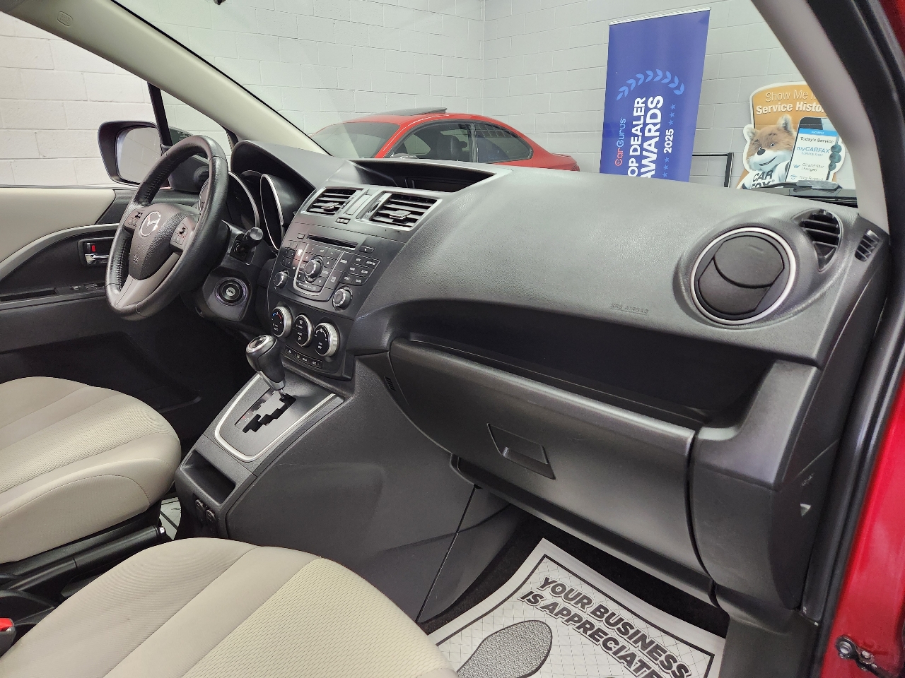 Mazda MAZDA5 Touring 2014