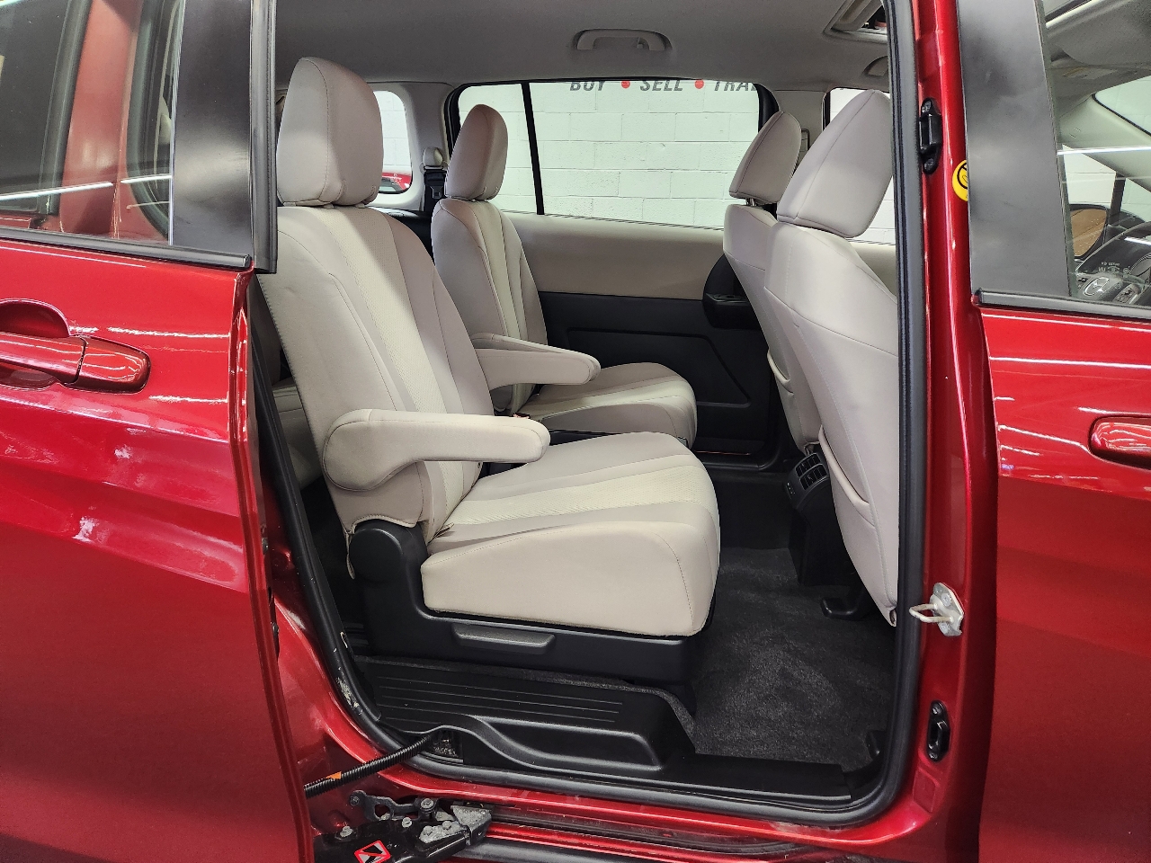 Mazda MAZDA5 Touring 2014