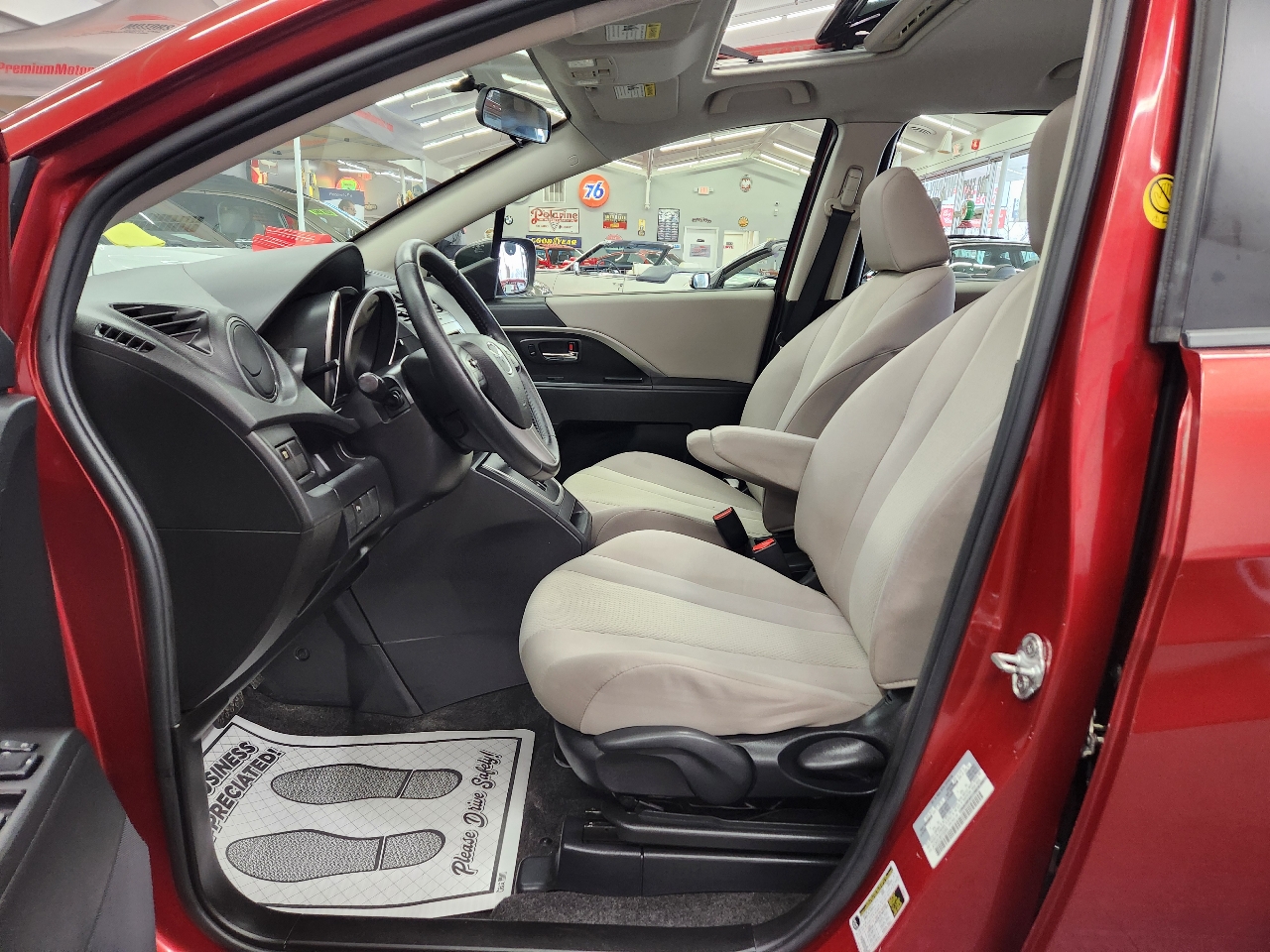 Mazda MAZDA5 Touring 2014