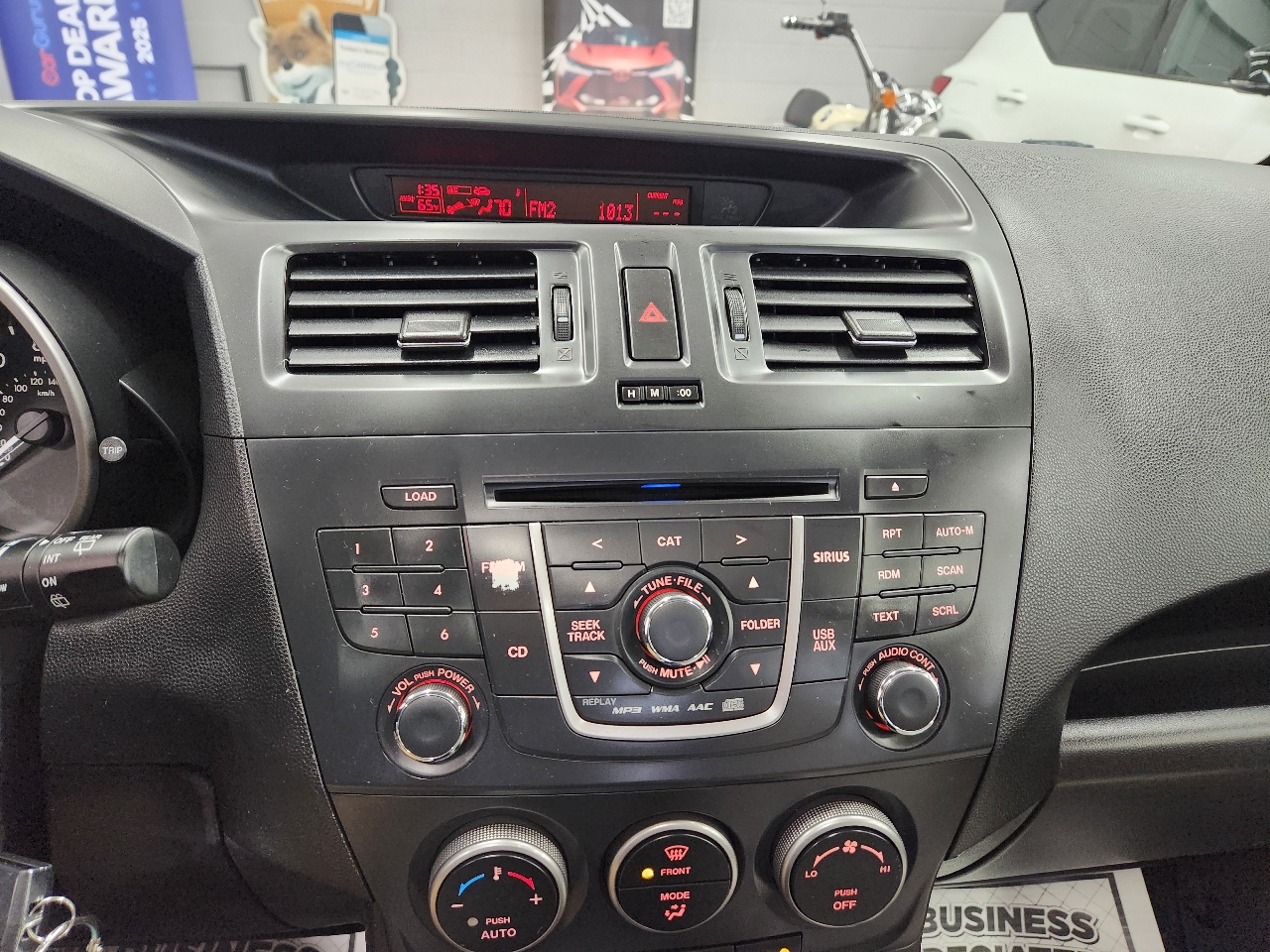 Mazda MAZDA5 Touring 2014