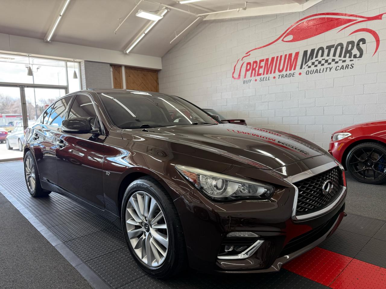 Infiniti Q50  2018