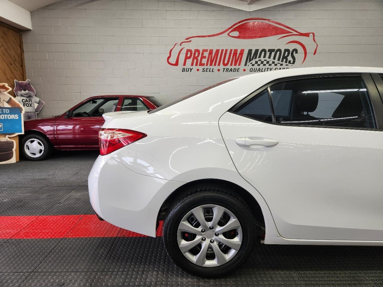 Toyota Corolla 4dr Sdn LE Auto 2019