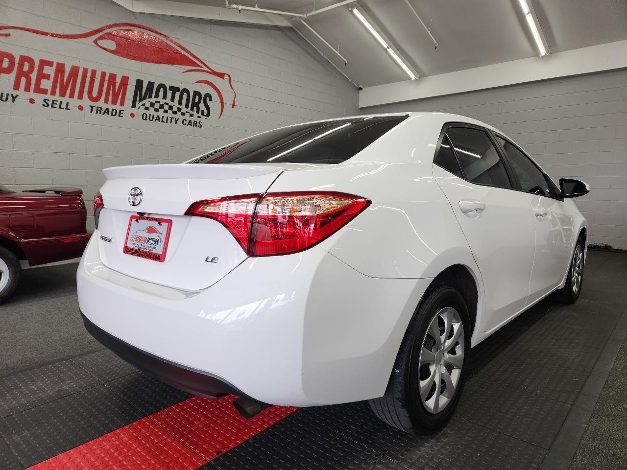 Toyota Corolla 4dr Sdn LE Auto 2019