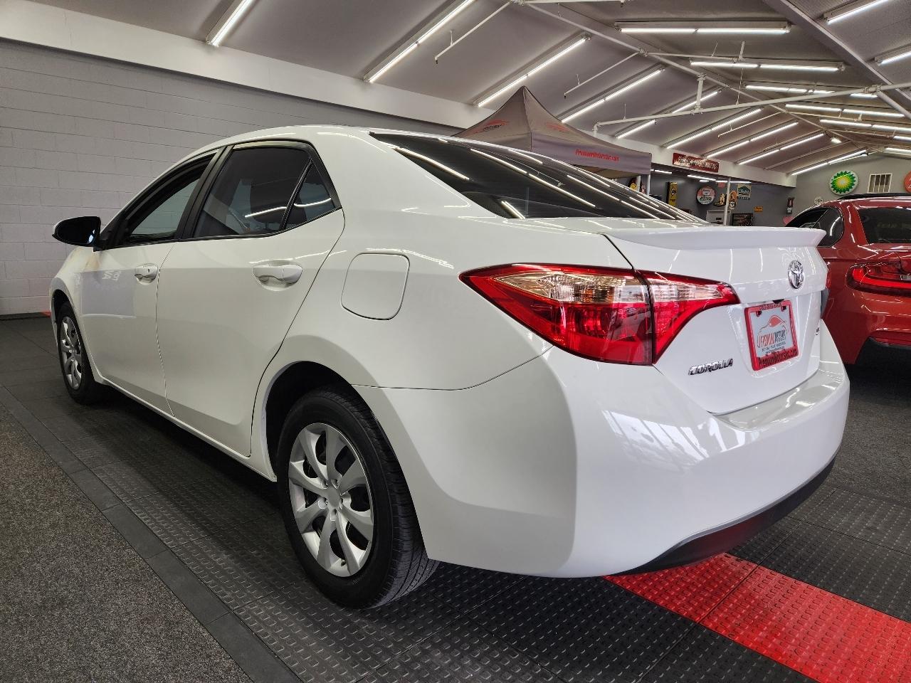 Toyota Corolla 4dr Sdn LE Auto 2019