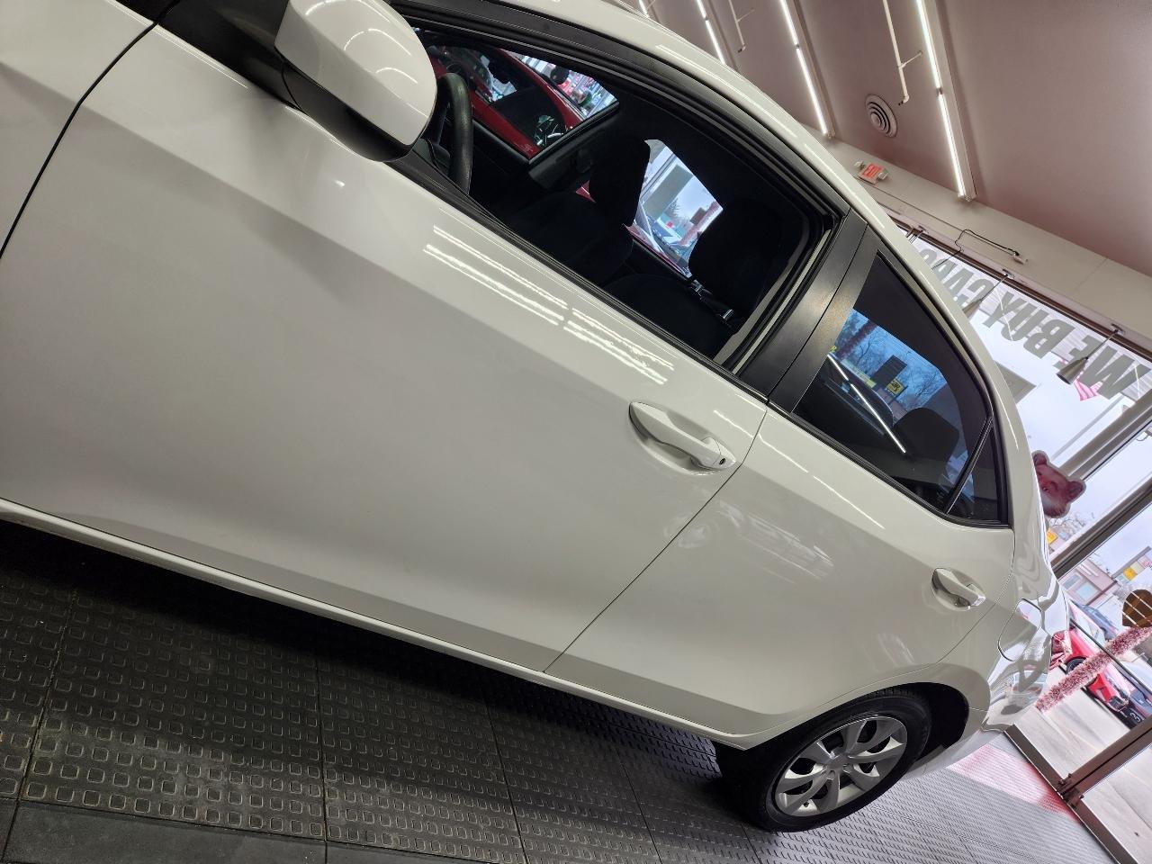 Toyota Corolla 4dr Sdn LE Auto 2019