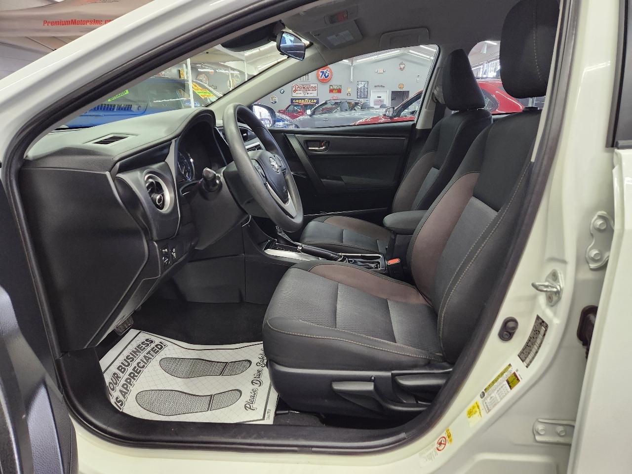 Toyota Corolla 4dr Sdn LE Auto 2019