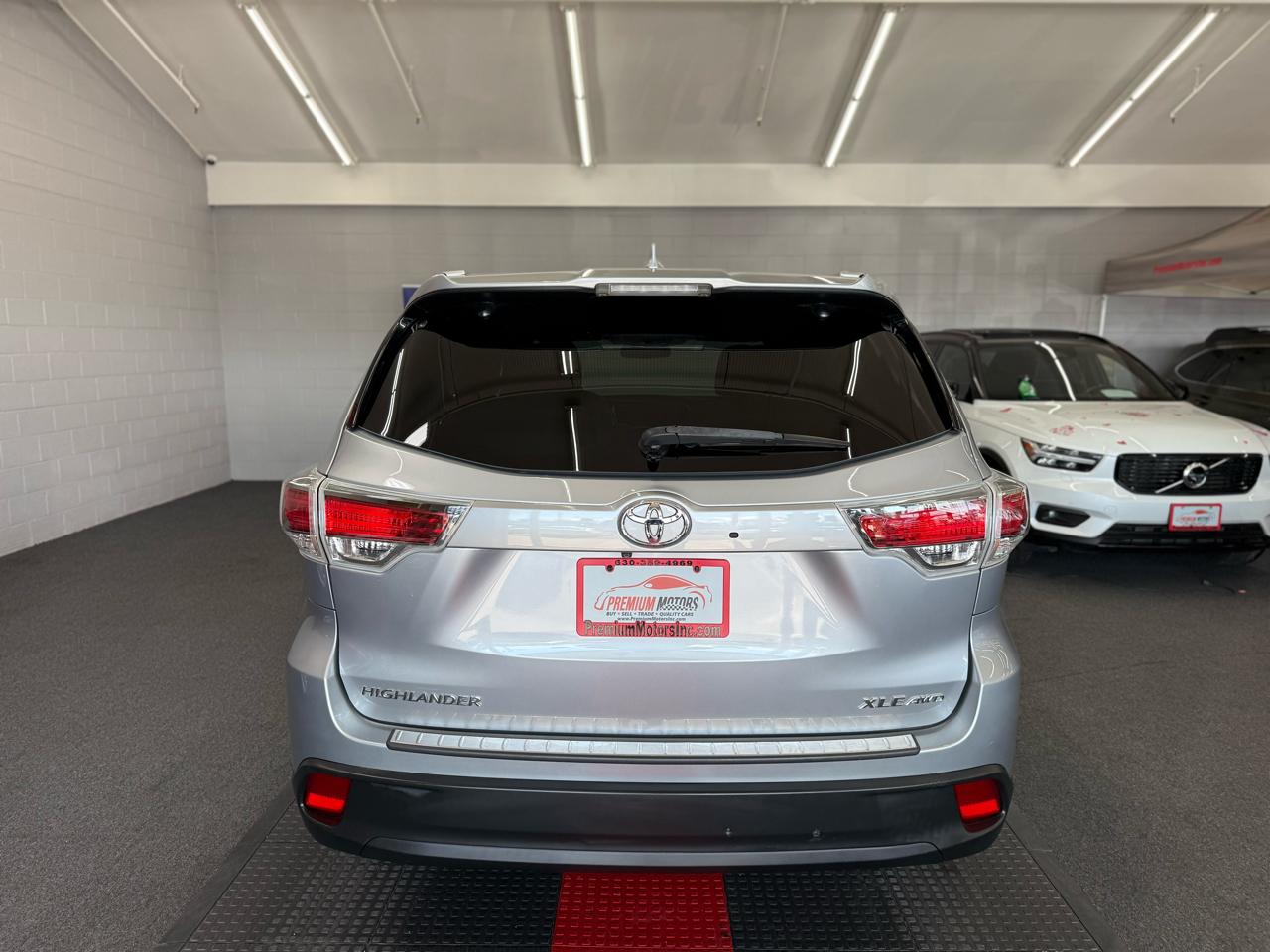 Toyota Highlander  2016