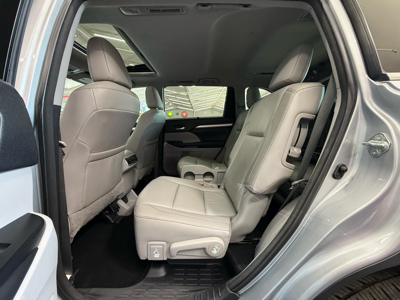 Toyota Highlander  2016