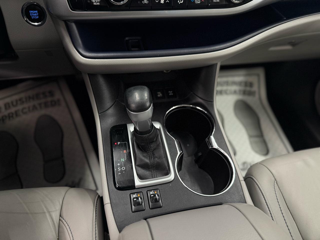 Toyota Highlander  2016