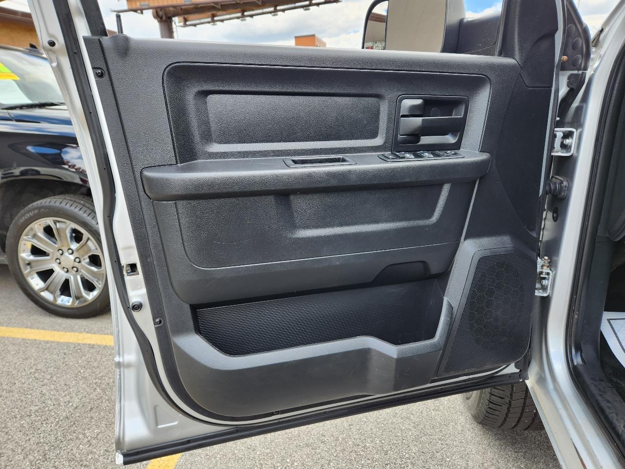 RAM 2500 Tradesman 4WD 2017
