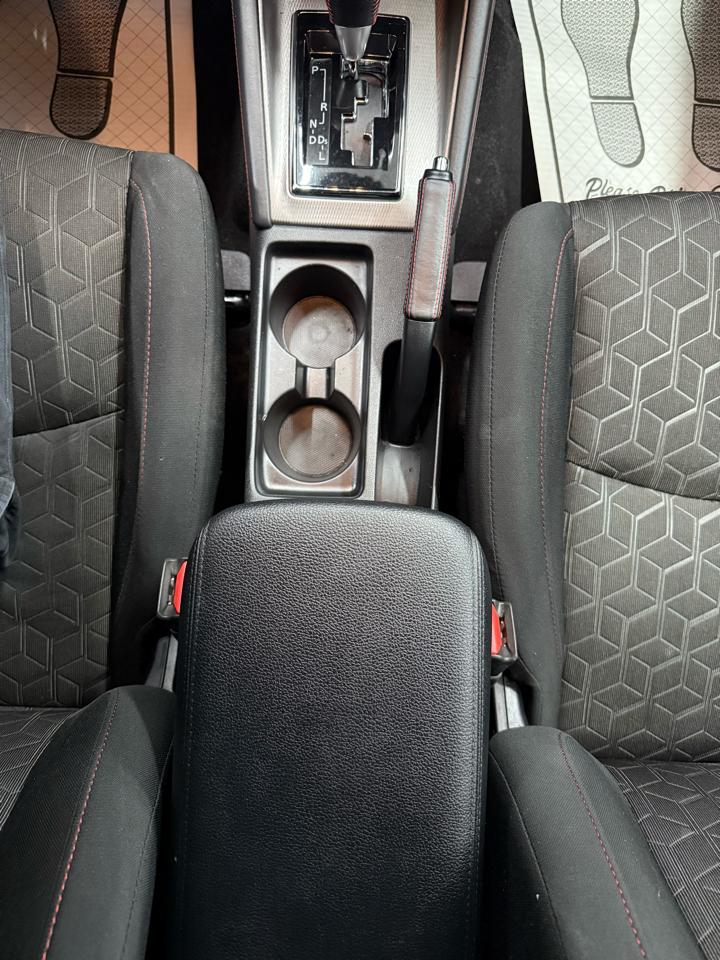 Mitsubishi Outlander Sport 2.0 LE 4WD CVT 2024