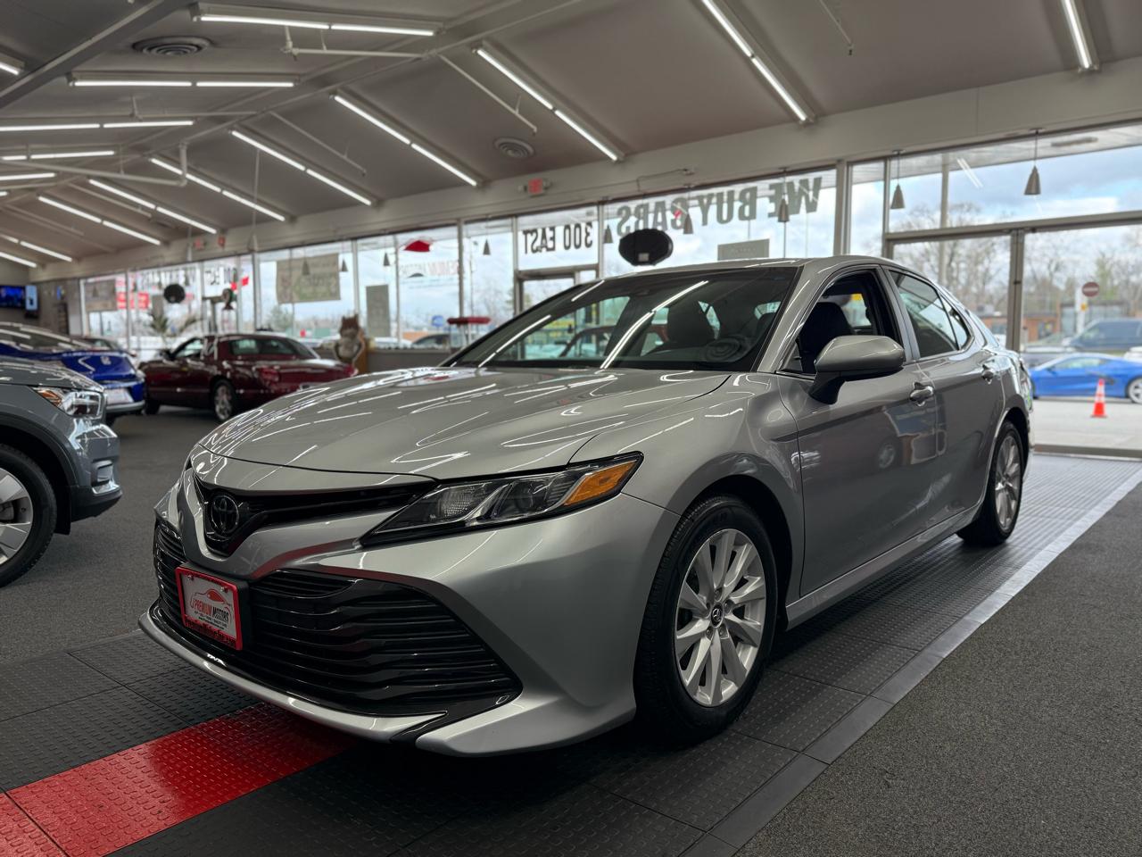 Toyota Camry 4dr Sdn LE Auto 2018