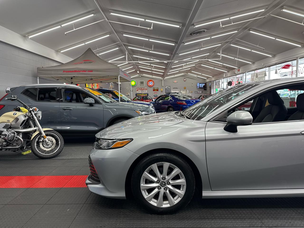 Toyota Camry 4dr Sdn LE Auto 2018