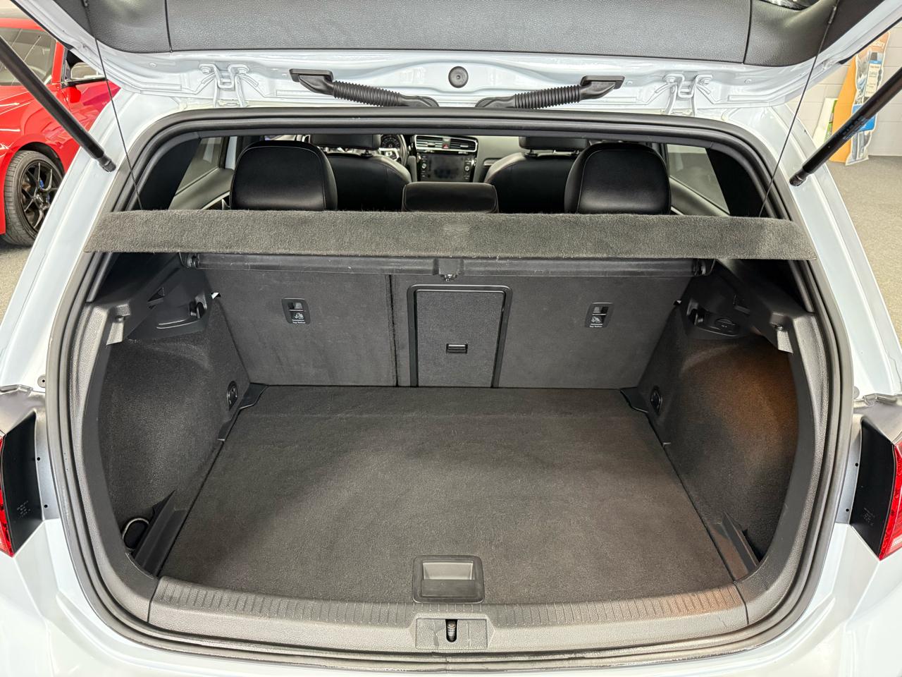 Volkswagen Golf GTI 4dr HB DSG SE 2018