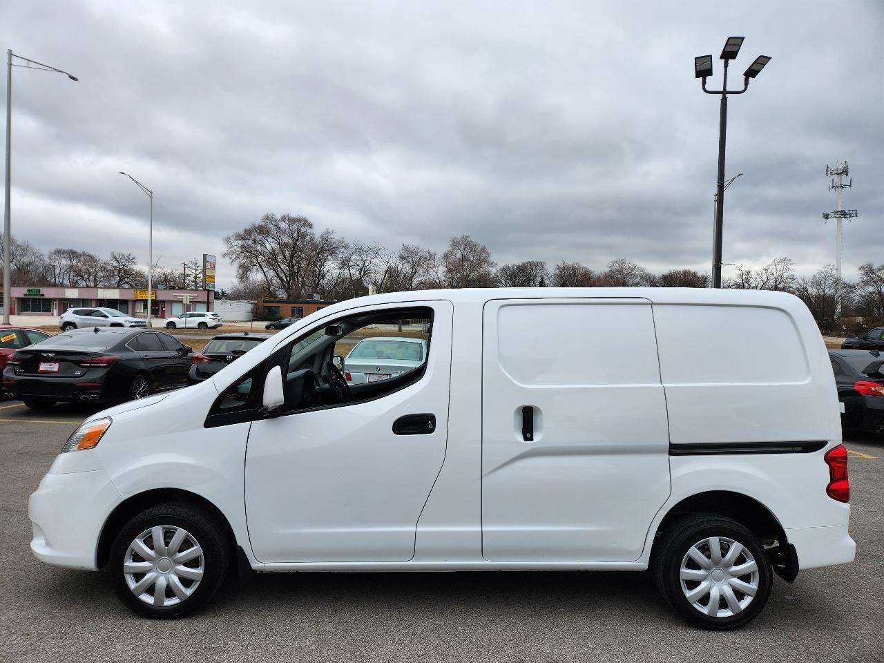 Nissan NV200  2020