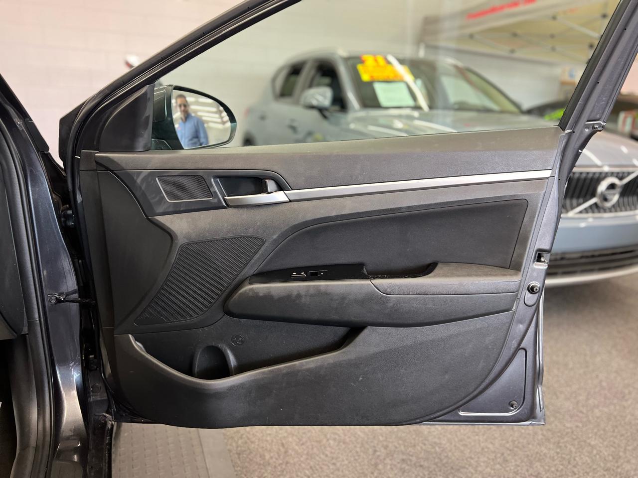 Hyundai Elantra Value Edition 4D Sedan 2020