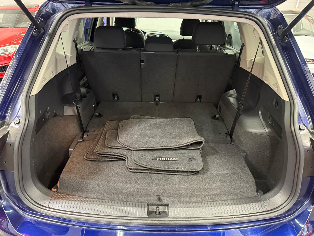 Volkswagen Tiguan S 2021