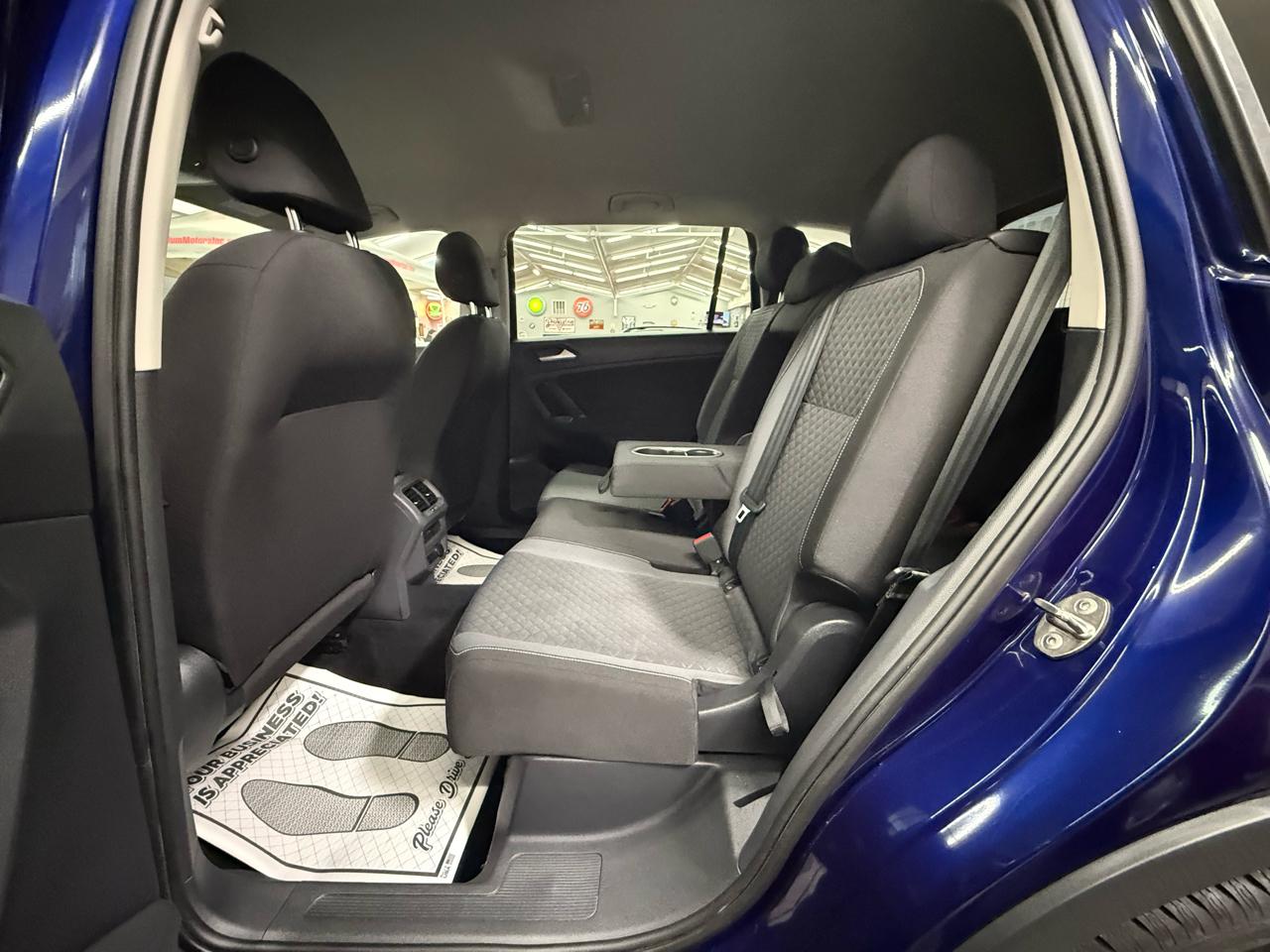 Volkswagen Tiguan S 2021