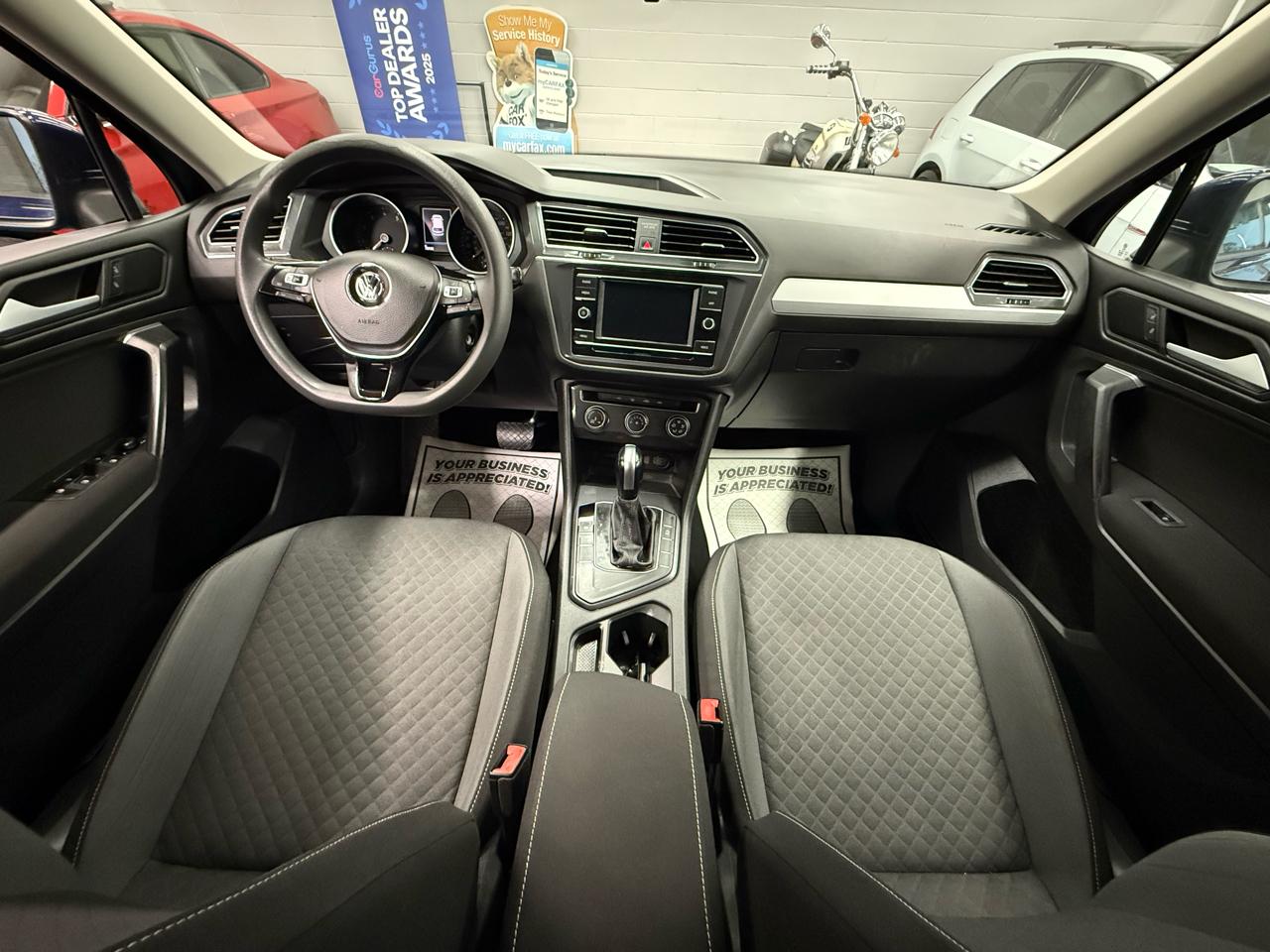 Volkswagen Tiguan S 2021