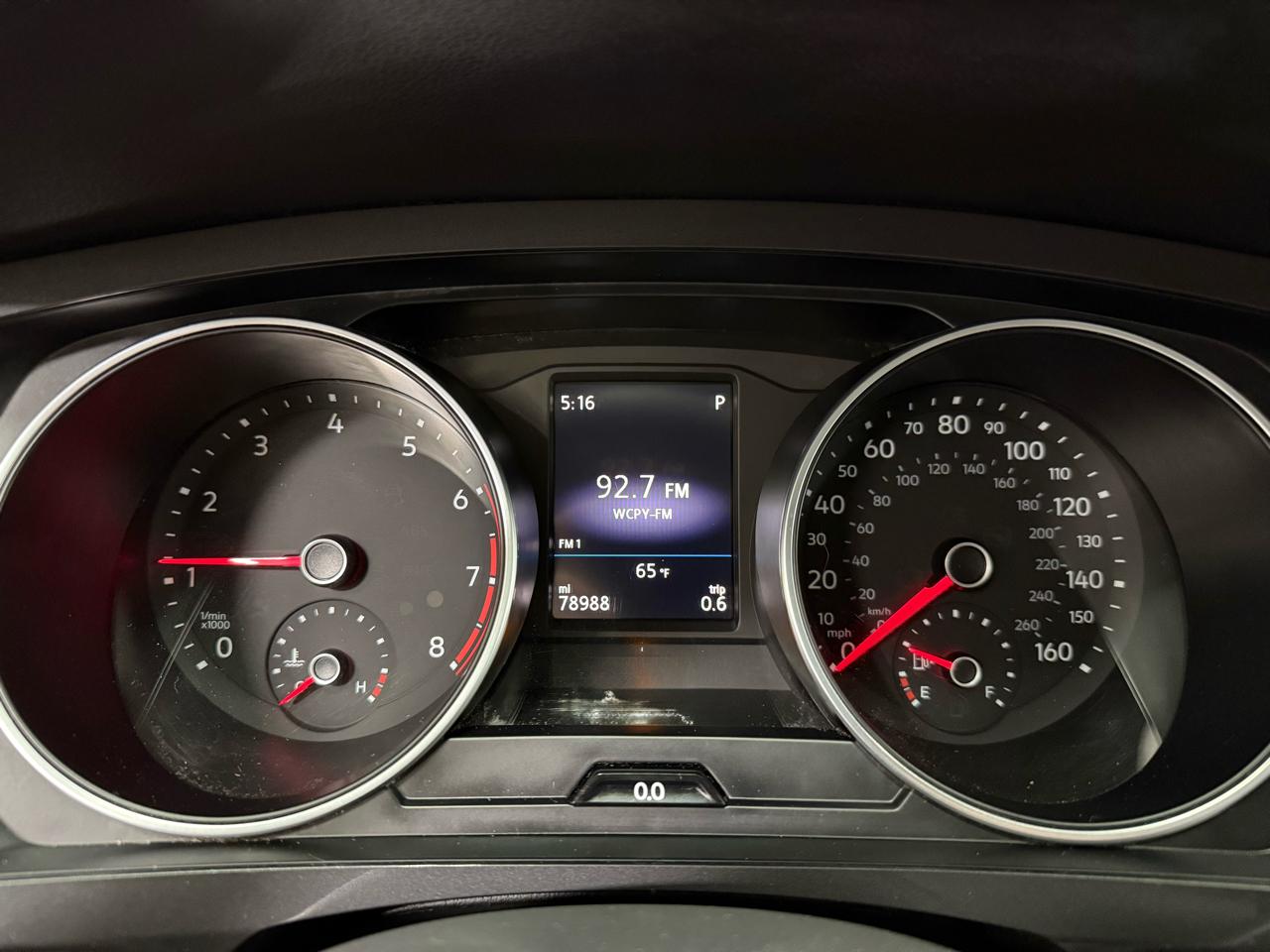 Volkswagen Tiguan S 2021