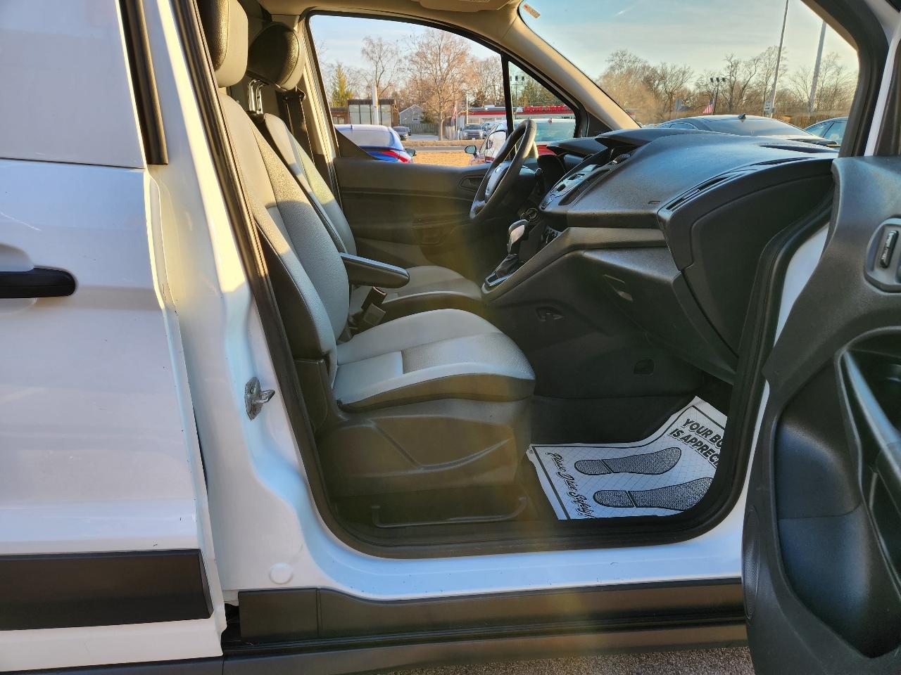 Ford Transit Connect XL 2017