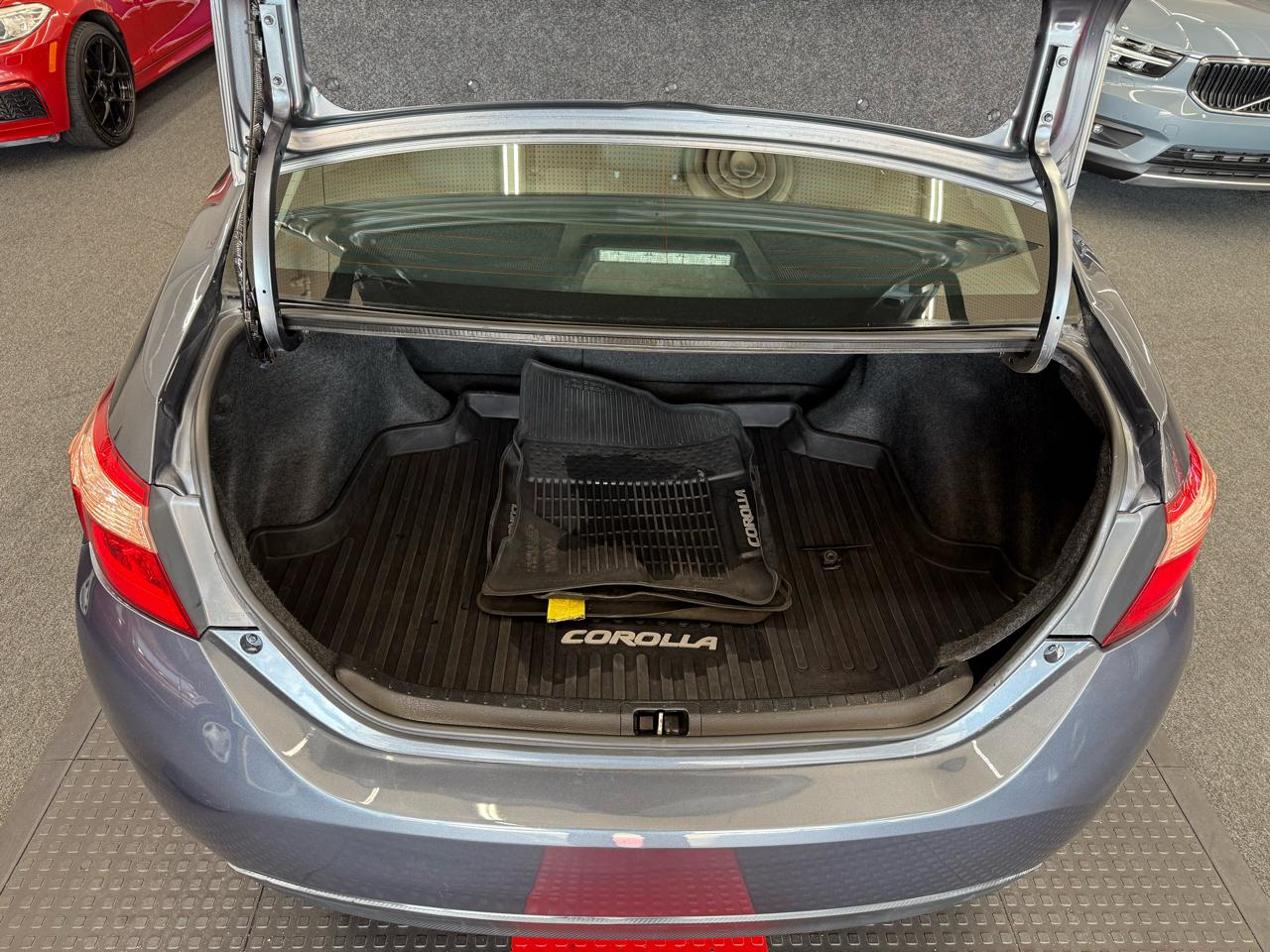 Toyota Corolla LE Eco 2018