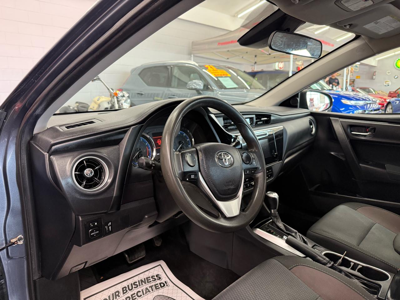 Toyota Corolla LE Eco 2018