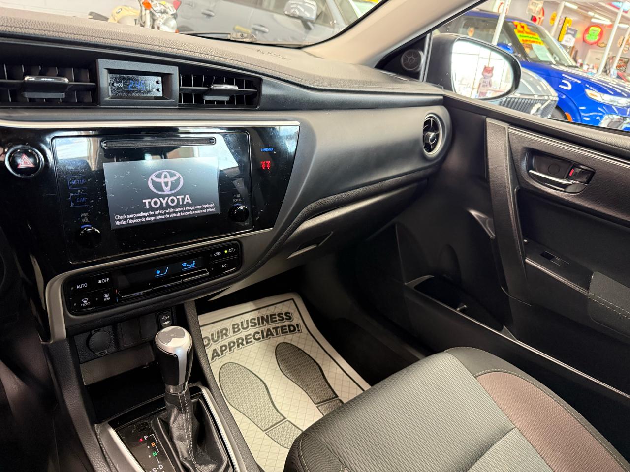 Toyota Corolla LE Eco 2018