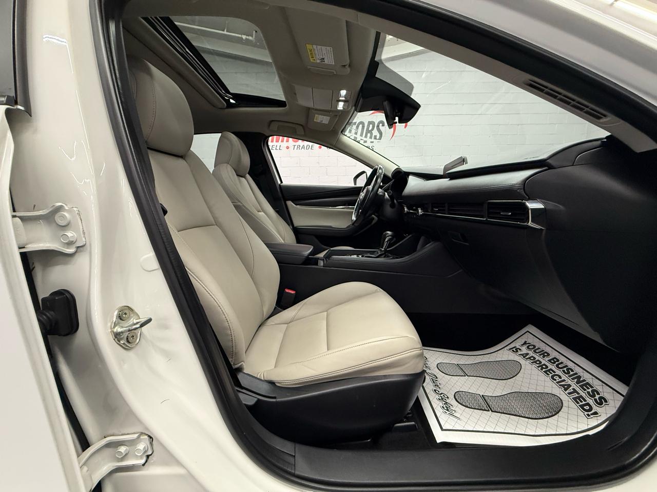 Mazda MAZDA3 Preferred 2022