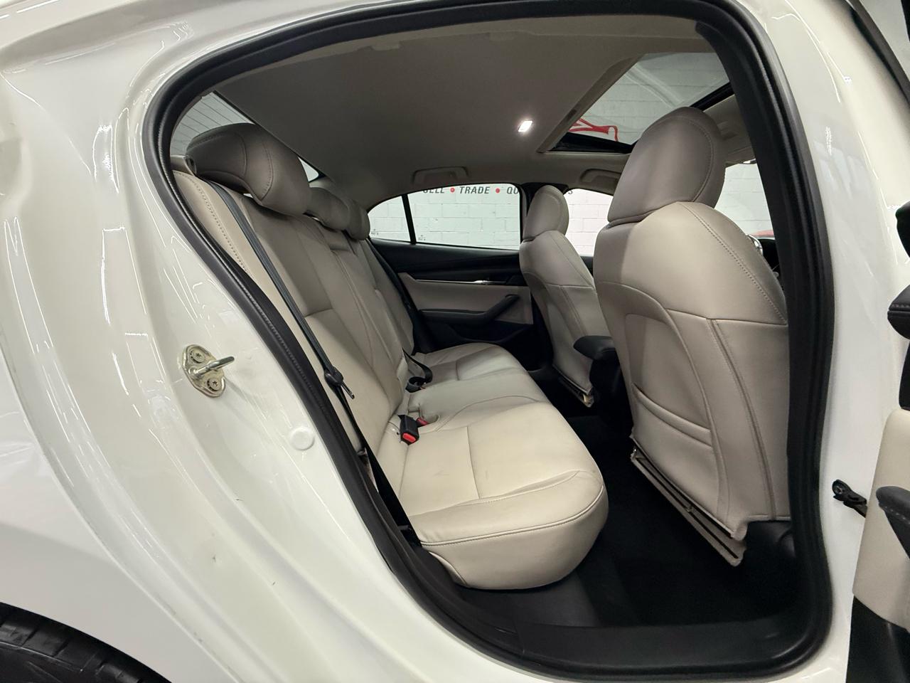 Mazda MAZDA3 Preferred 2022