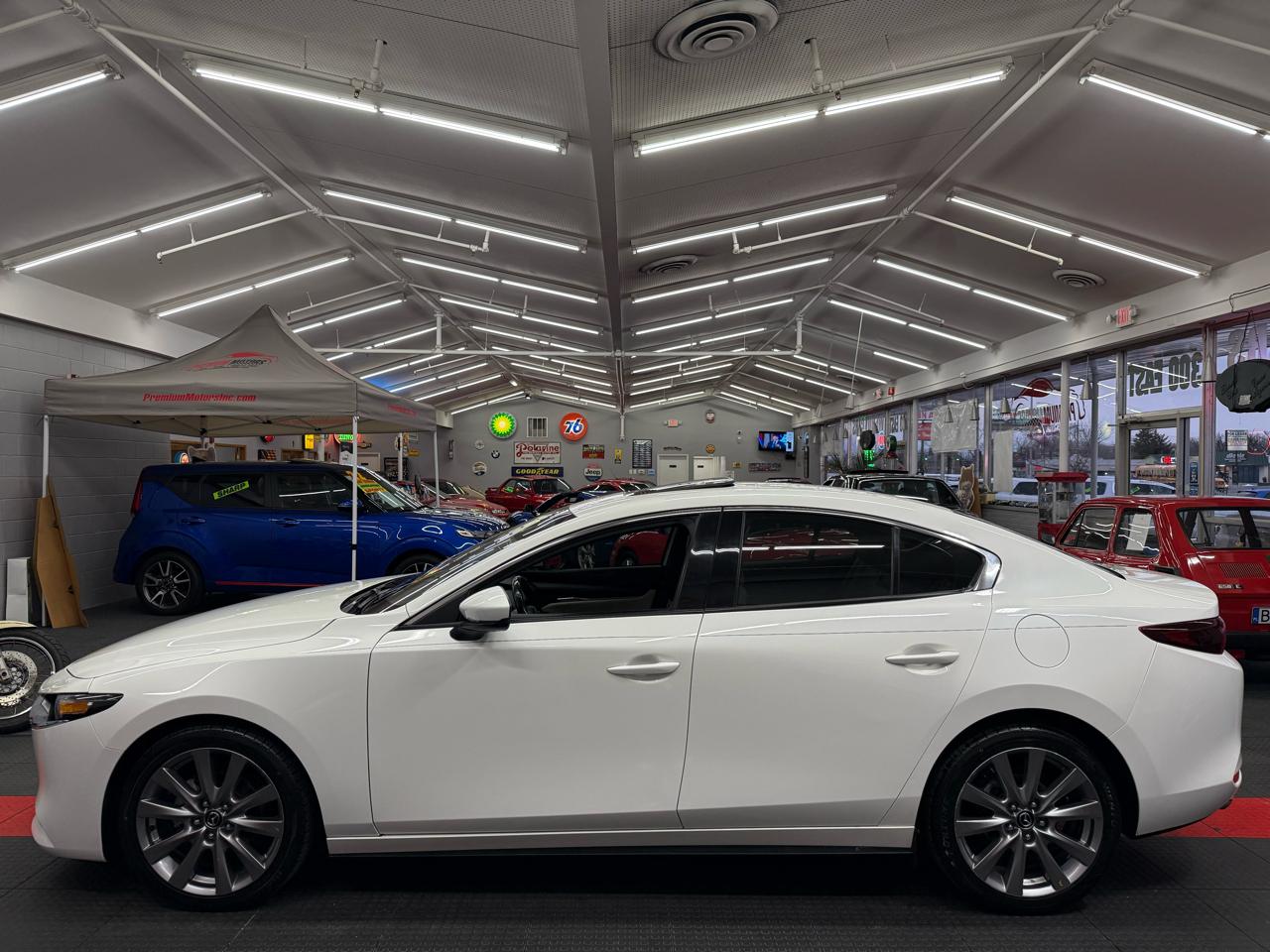 Mazda MAZDA3 Preferred 2022