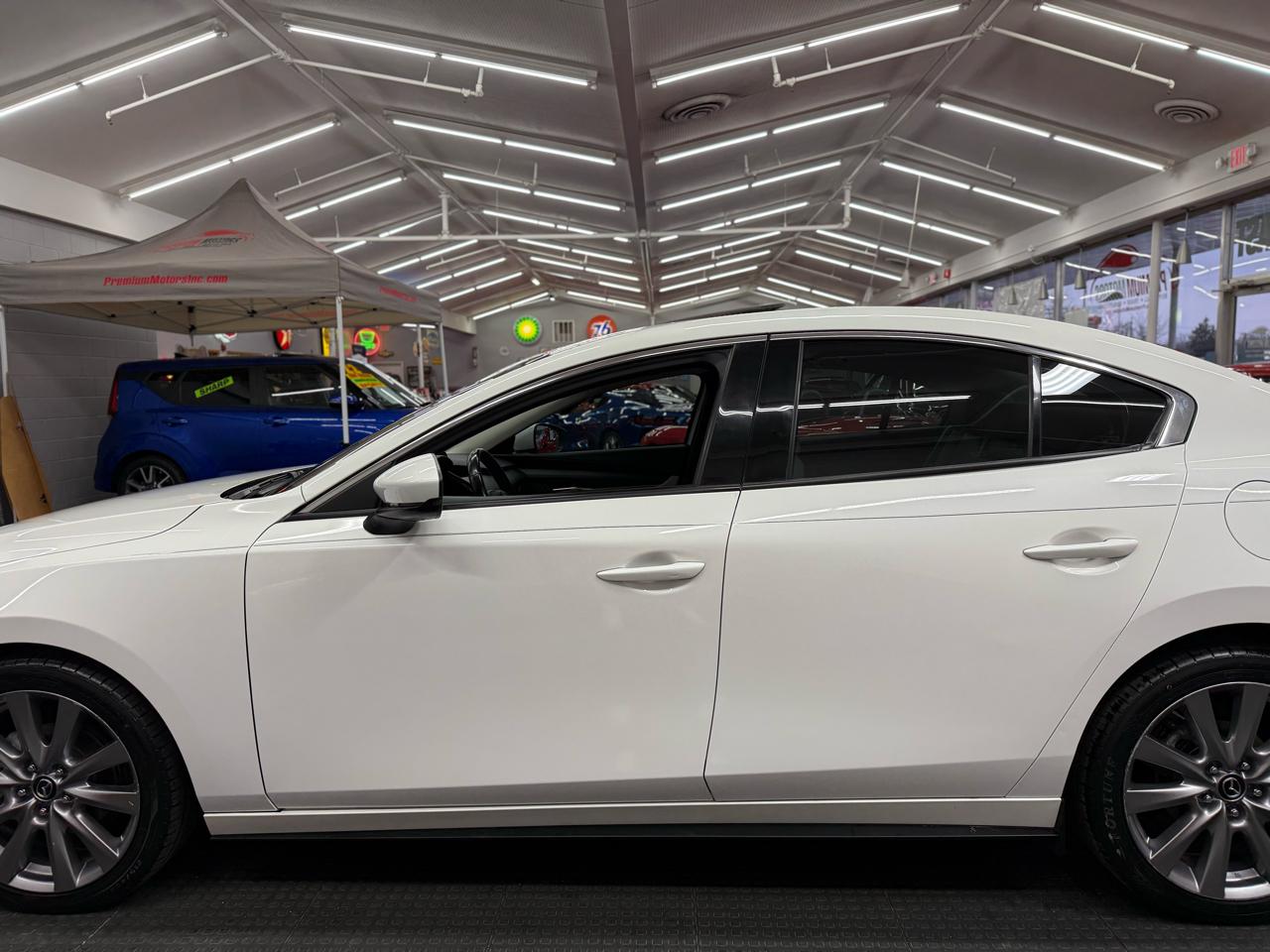 Mazda MAZDA3 Preferred 2022