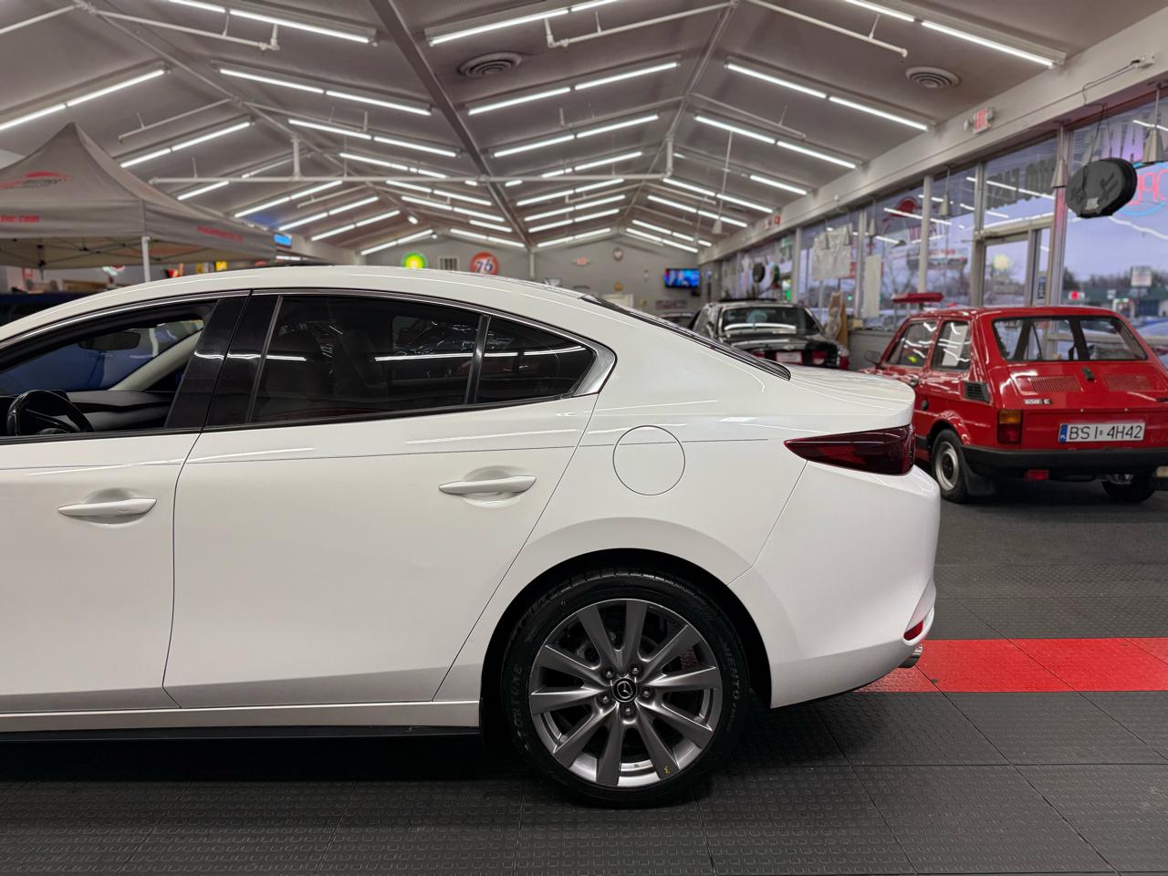 Mazda MAZDA3 Preferred 2022