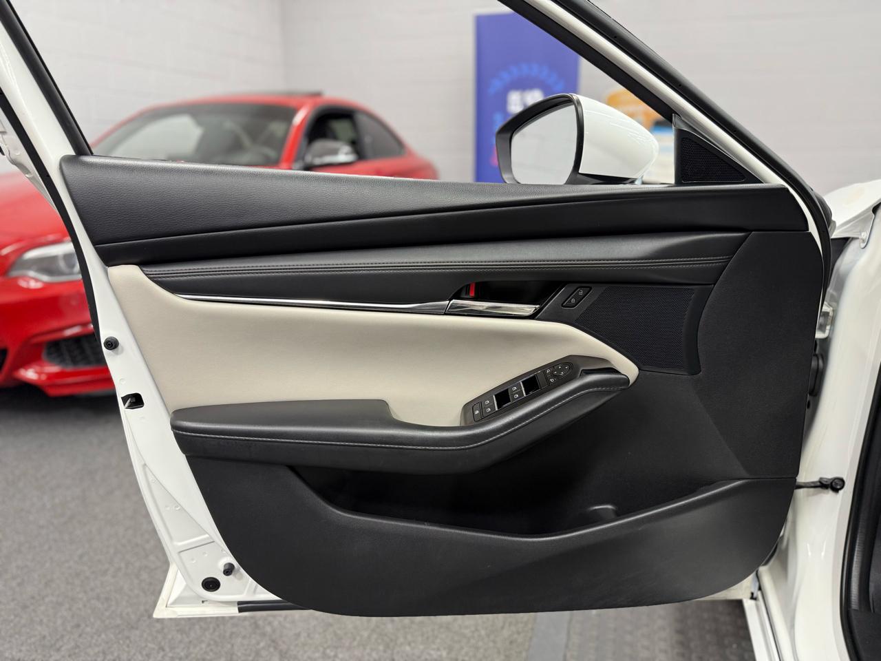 Mazda MAZDA3 Preferred 2022