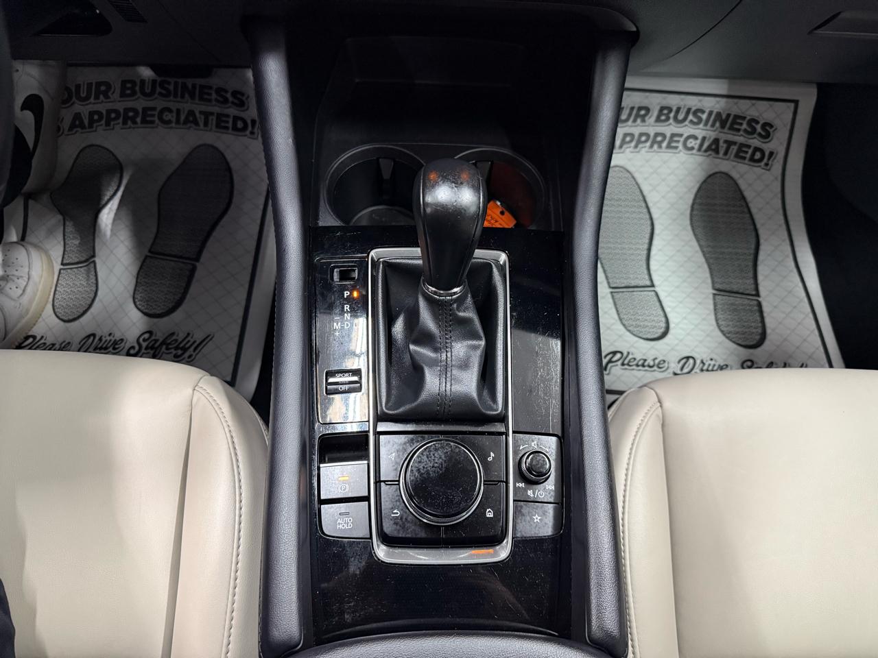 Mazda MAZDA3 Preferred 2022