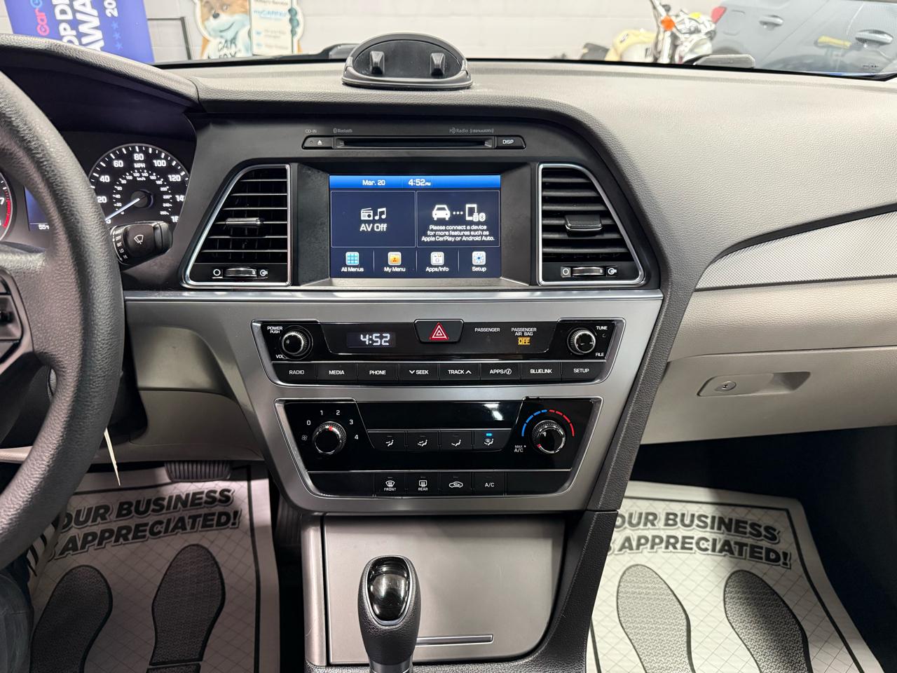 Hyundai Sonata SE 2017